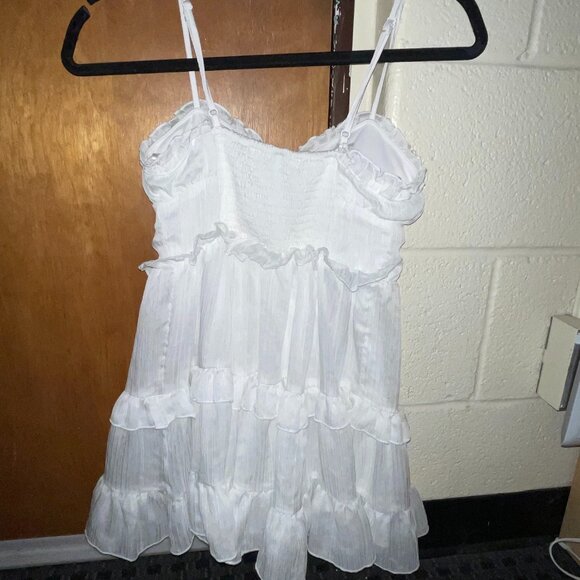 WHITE small summer dress NEVER WORN - Picture 1 of 4